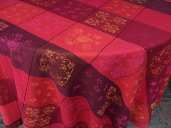 180 cm large round cloth red Jacquard fabric