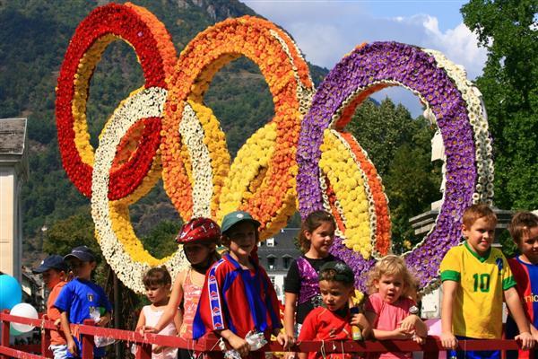 fete des fleurs luchon