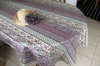 mauve tablecloth